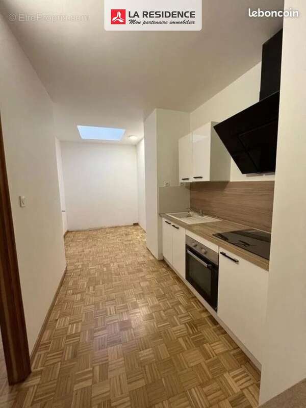 Appartement 218 m² à Saint-Avold  - photo 3