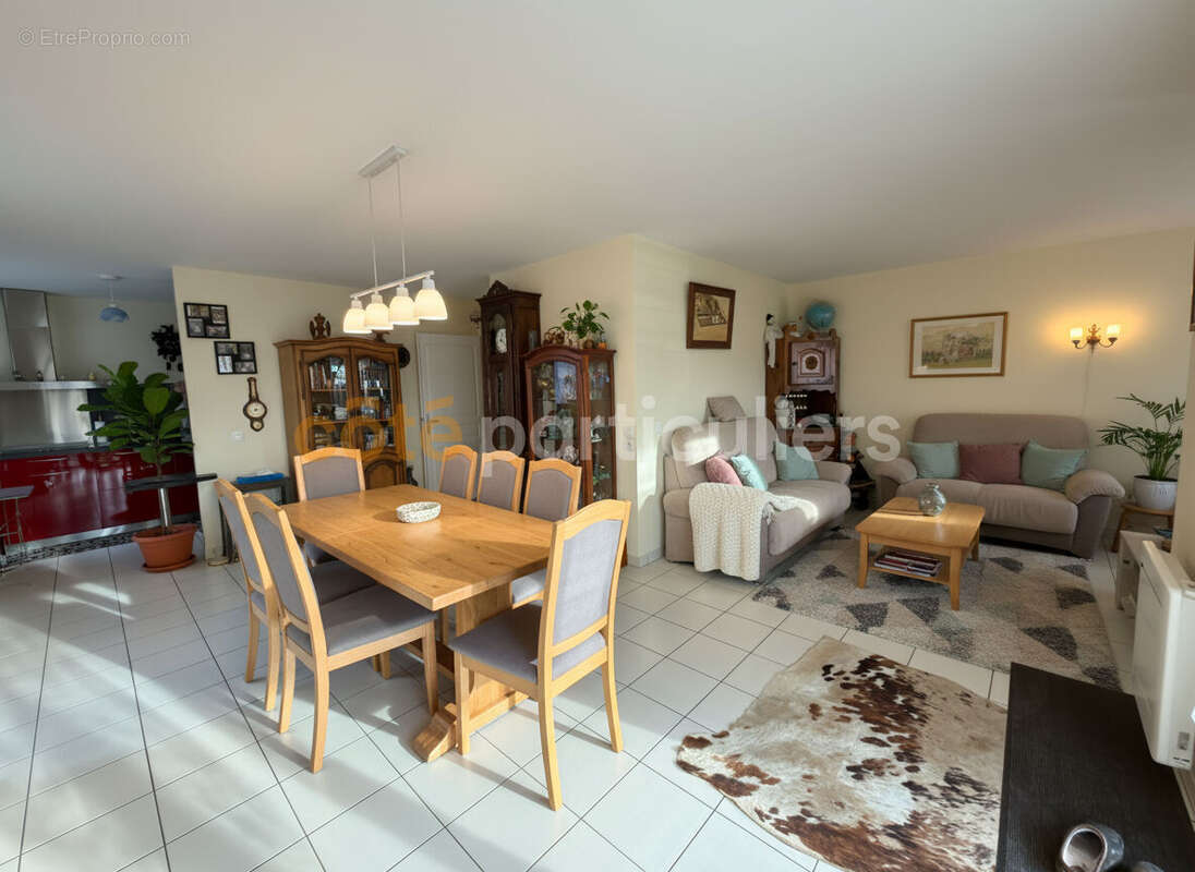 Appartement à SAINT-SEBASTIEN-DE-MORSENT