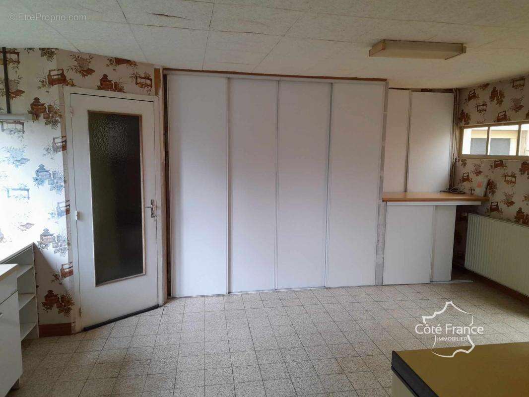 Maison à LA CAPELLE