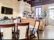 Maison à BEAURAINVILLE