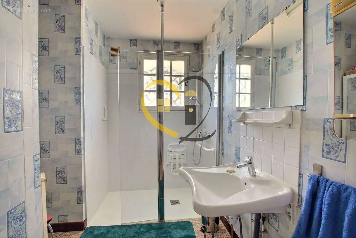 Maison à Bourges - photo 3