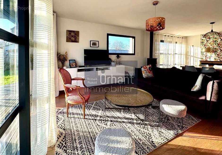 Maison à PLOUGOUMELEN