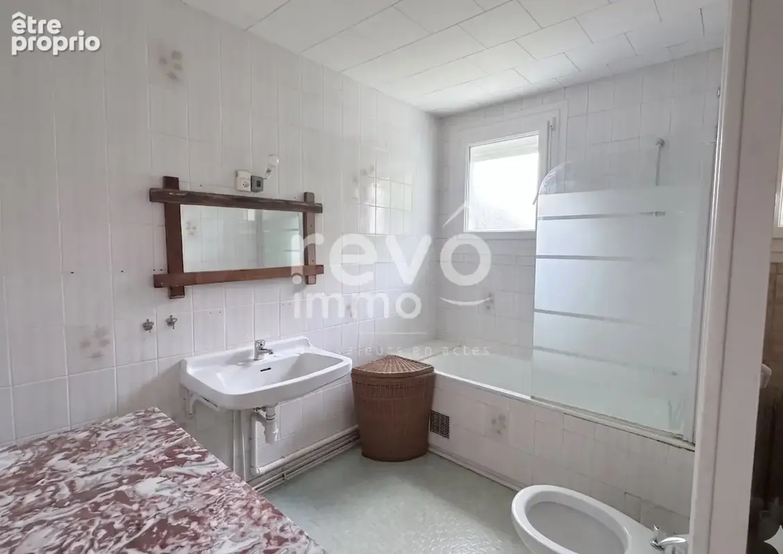 Maison familiale avec beaux volumes 5 chambres  Cur de Landemont - photo 5