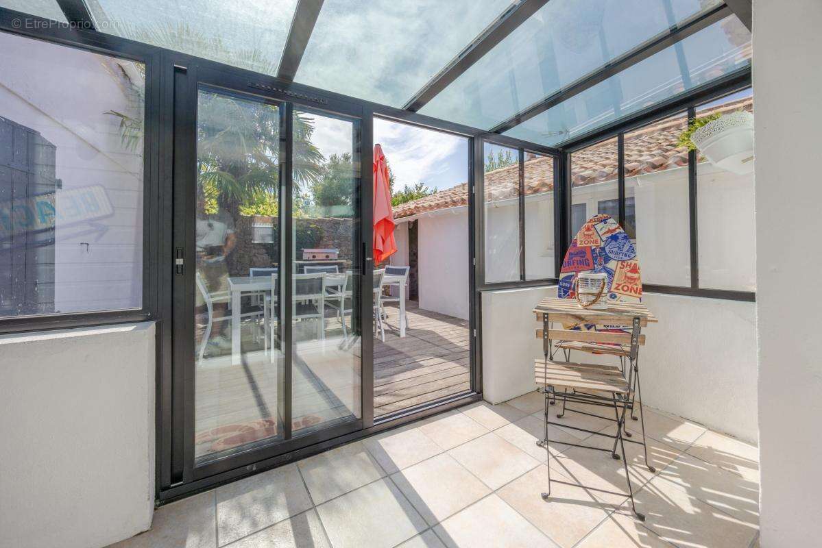 Maison de plain pied de 137m² - photo 4