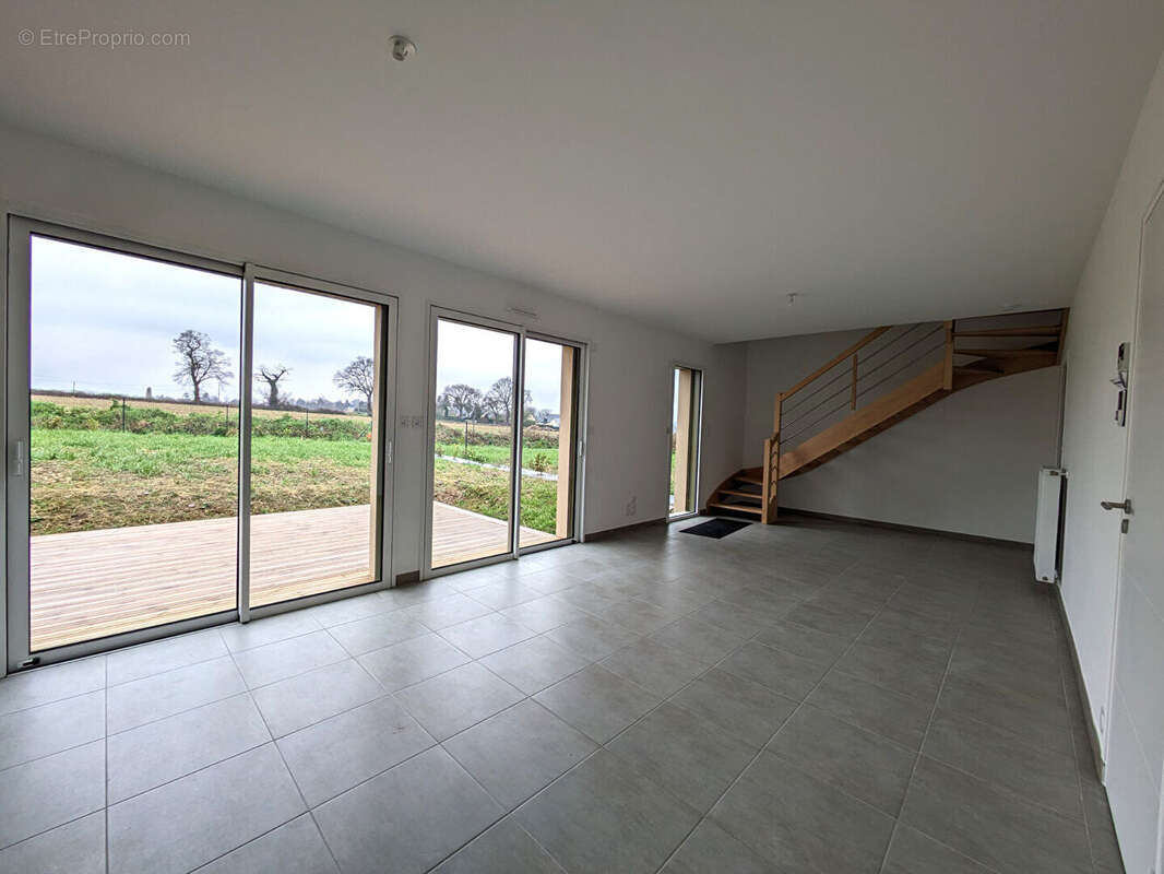 Maison à DOL-DE-BRETAGNE