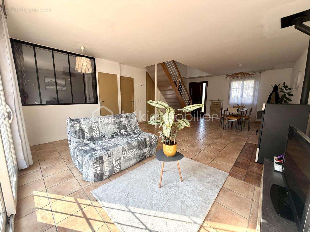 Maison familiale avec jardin – 4 chambres possibles – quartier pavillonnaire calme proche écoles, Carré Sénart - photo 6