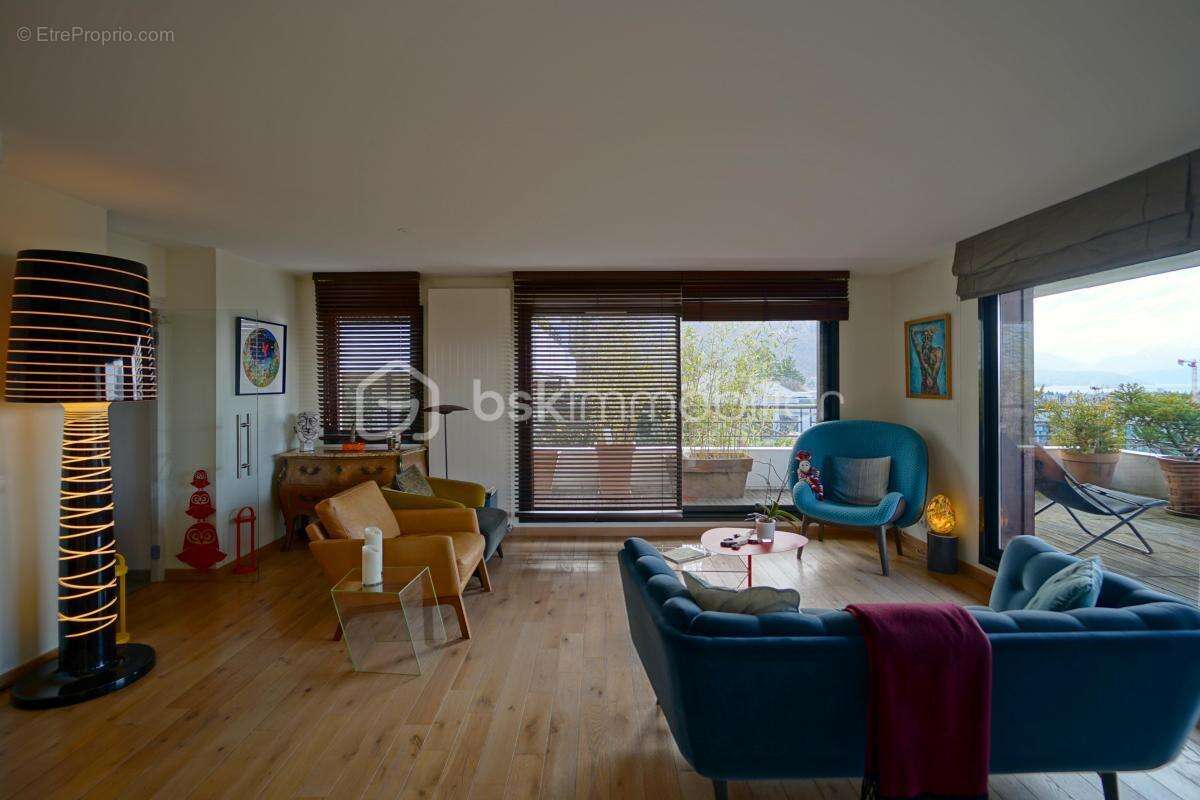 Appartement à ANNECY-LE-VIEUX