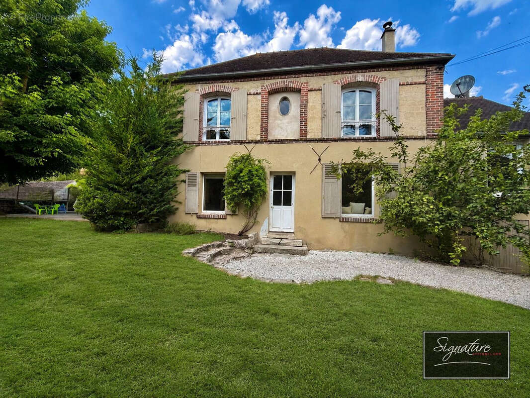 Maison à SENLIS