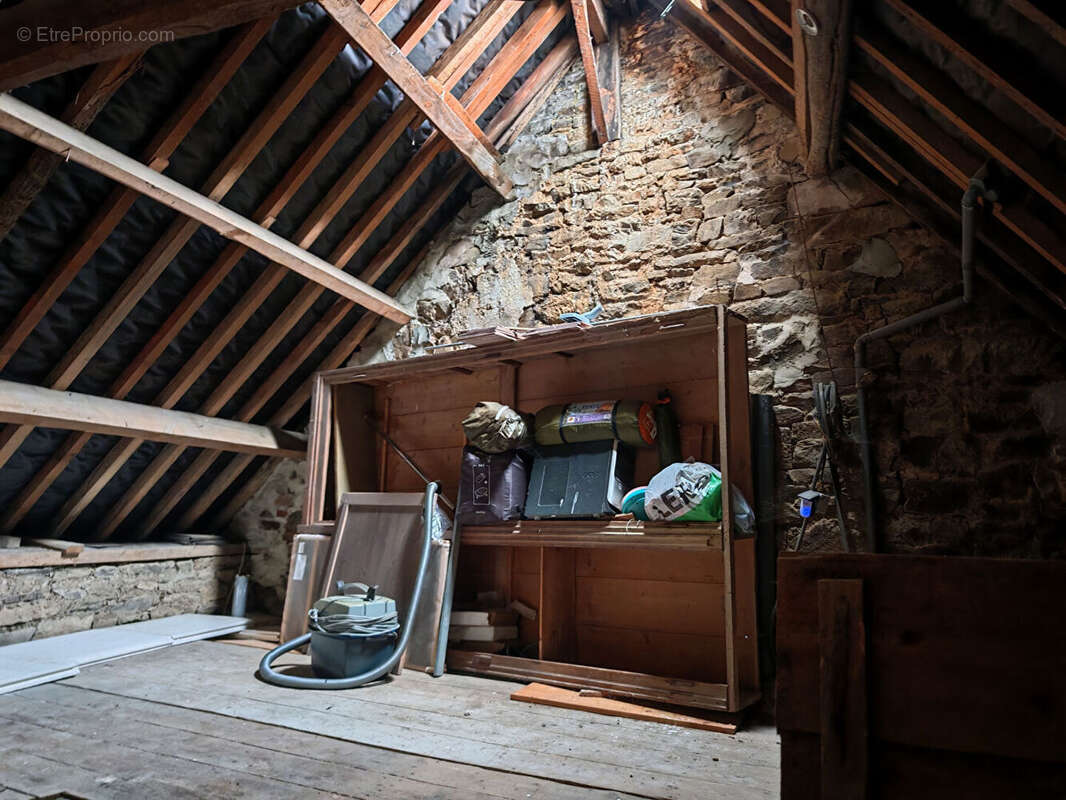 Maison à CONDE-SUR-NOIREAU