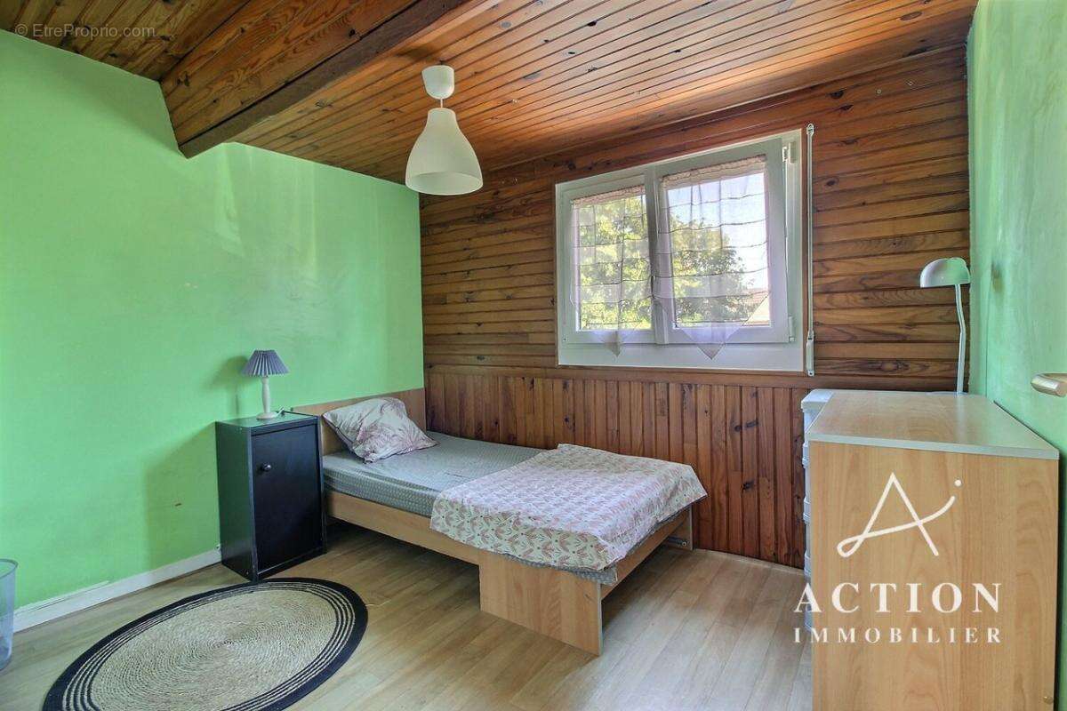 Wattrelos, large flamande, 3 chambres, jardin, dependances - photo 10
