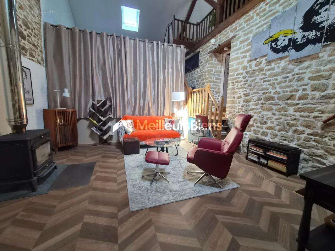 Maison 156m² située à SAVIGNY - photo 6