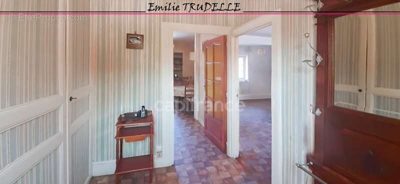 Maison à SAINT-CALAIS