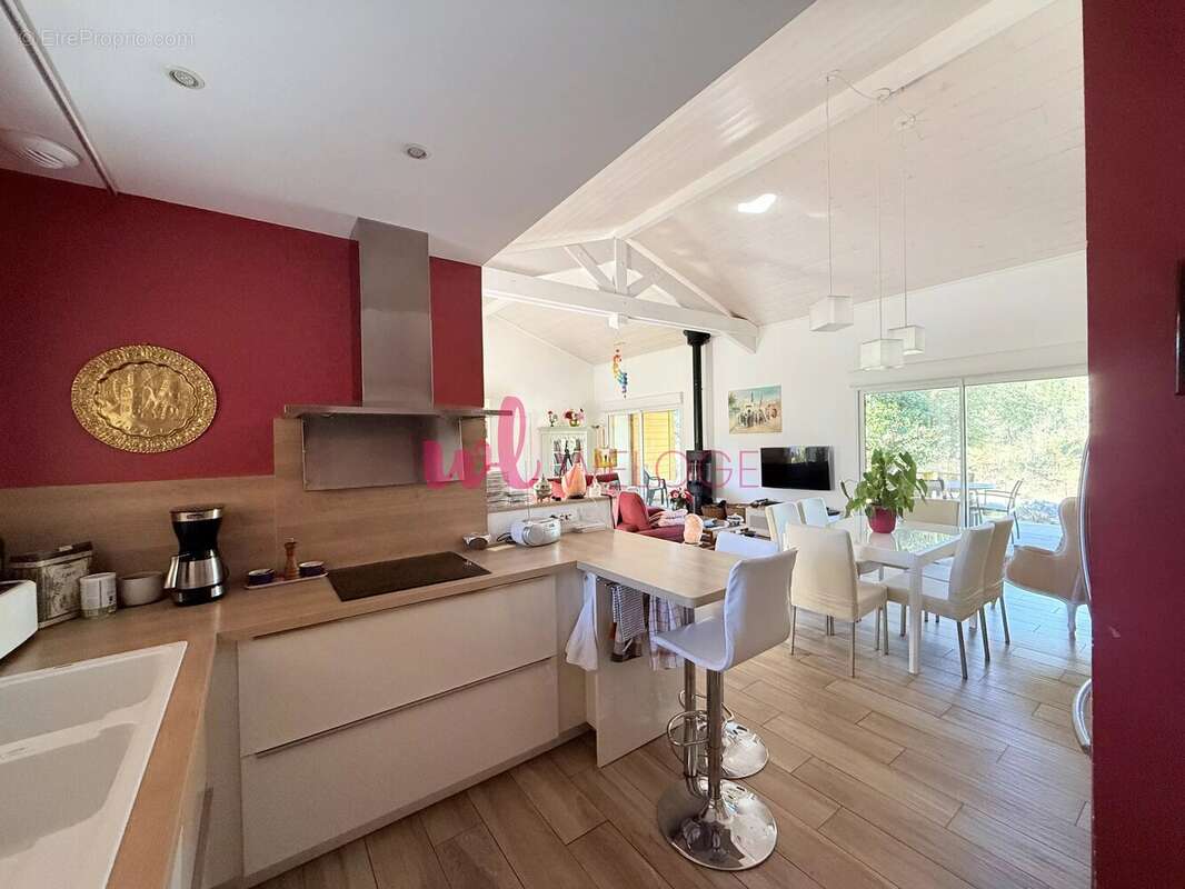 Maison à MOLIETS-ET-MAA