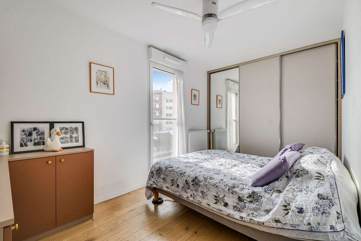 Appartement à CLICHY