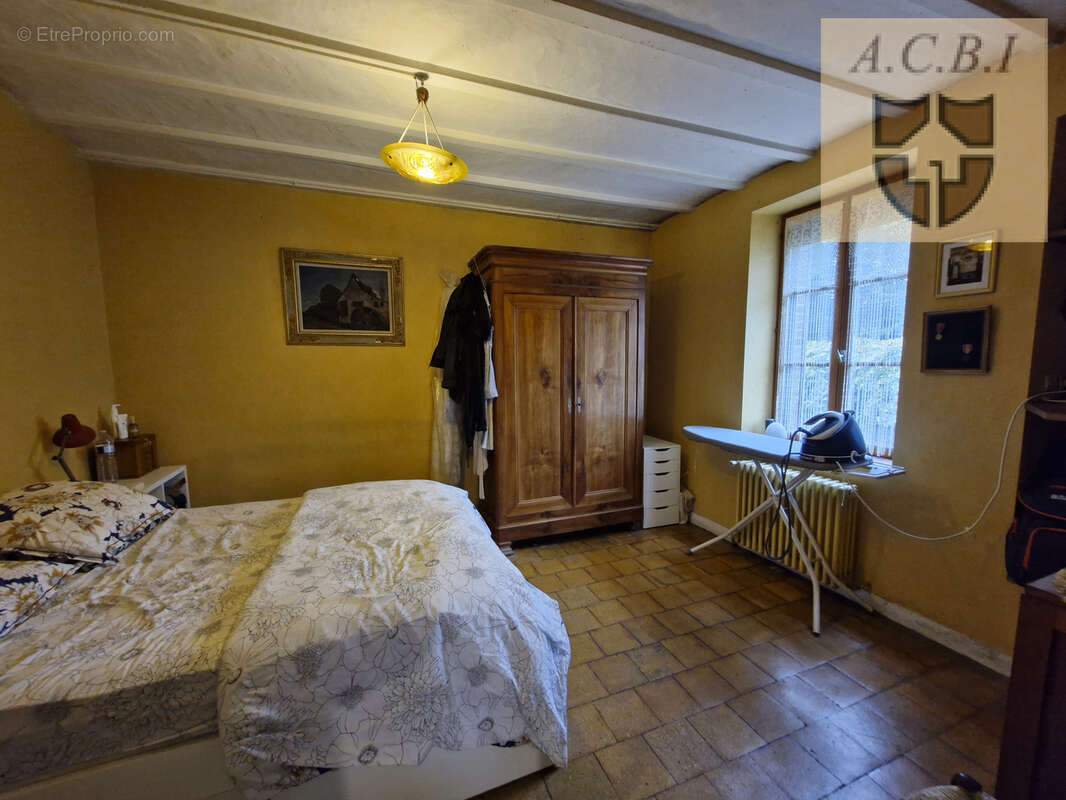 Maison à SAINT-MARC-DU-COR