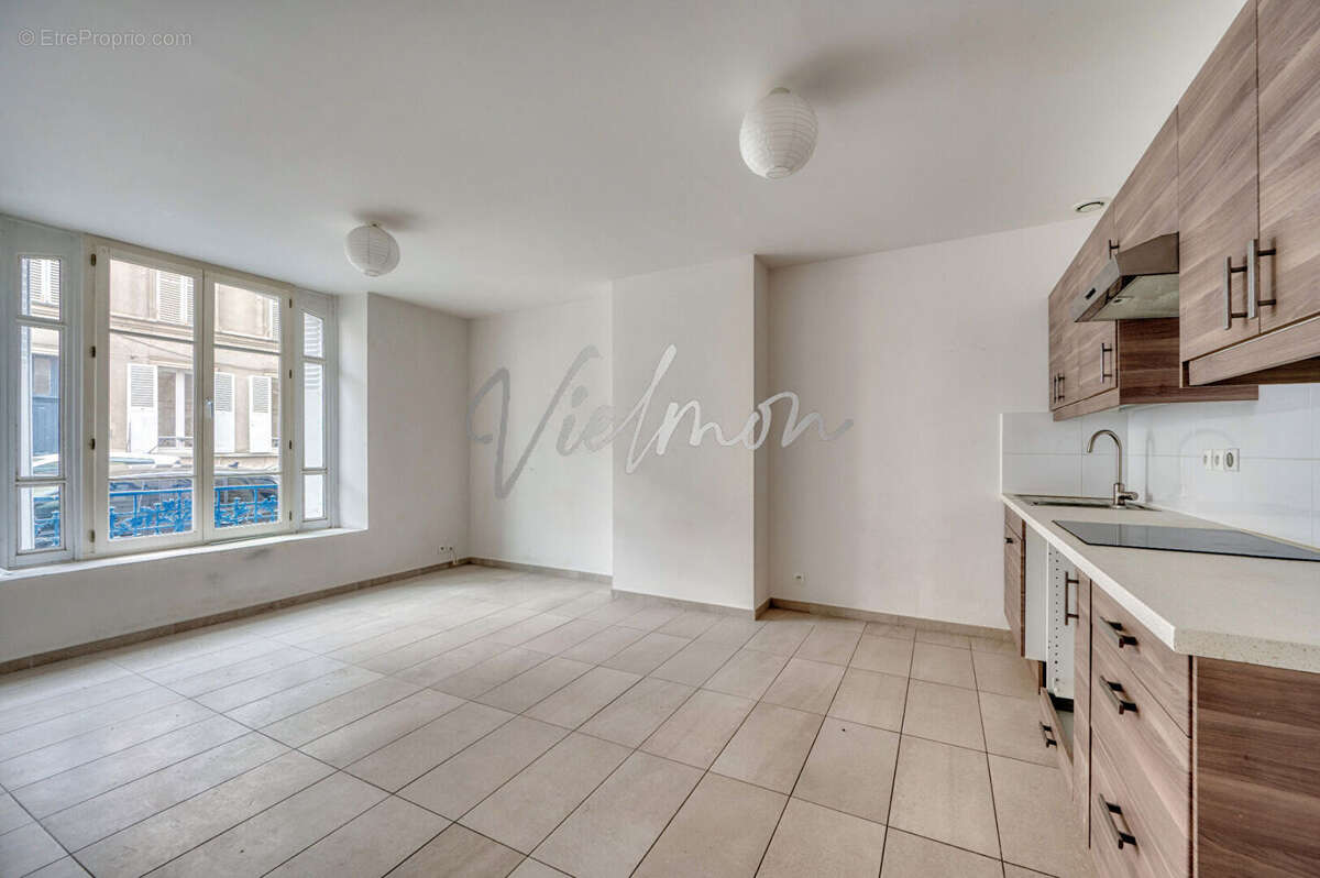 Appartement à VERSAILLES