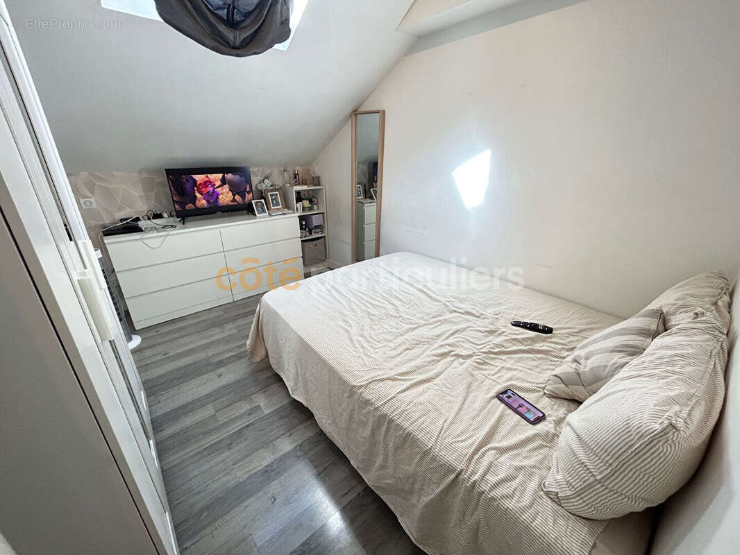 Appartement à VILLENEUVE-LE-ROI