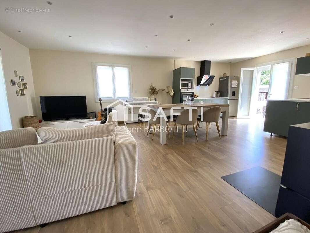 Maison 80 m² à Corneilla-Del-Vercol  - photo 5