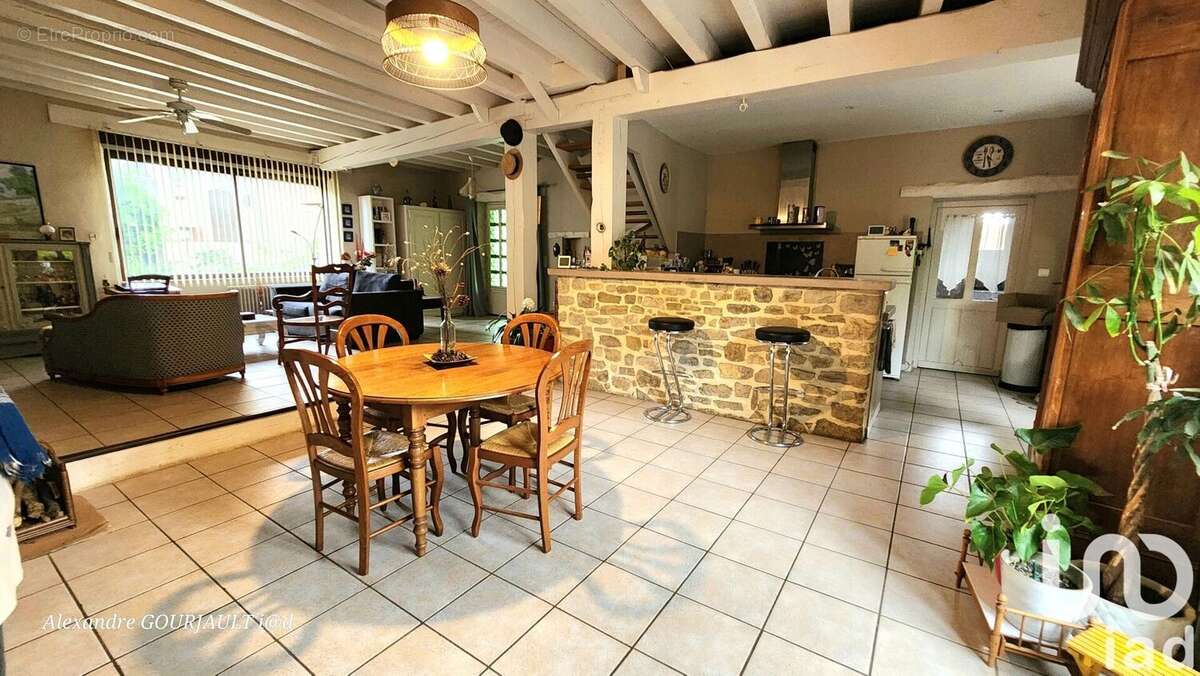Photo 4 - Maison à ANTUGNAC