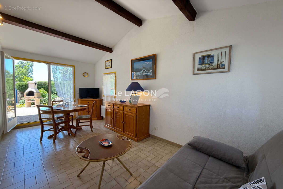 Maison à SAINT-CYPRIEN