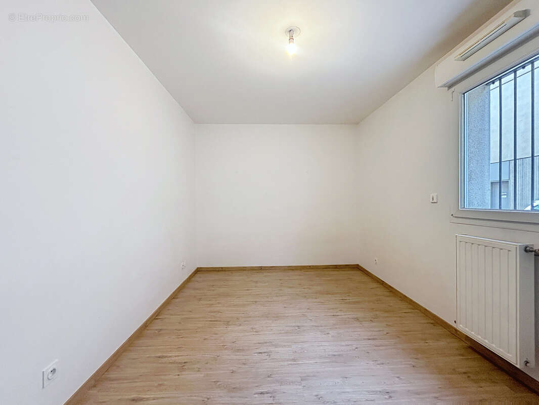 Appartement à LYON-8E