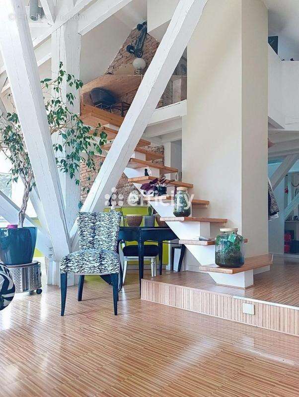 Appartement à SAINT-EGREVE