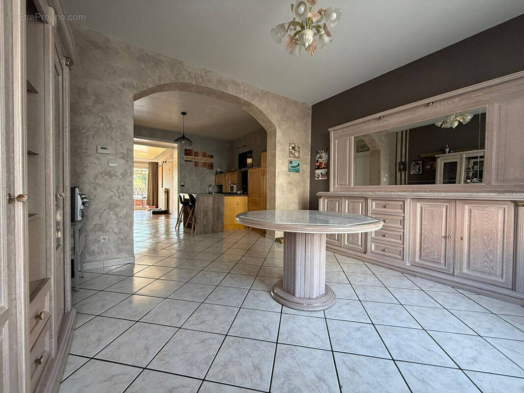 Maison à ANNEZIN