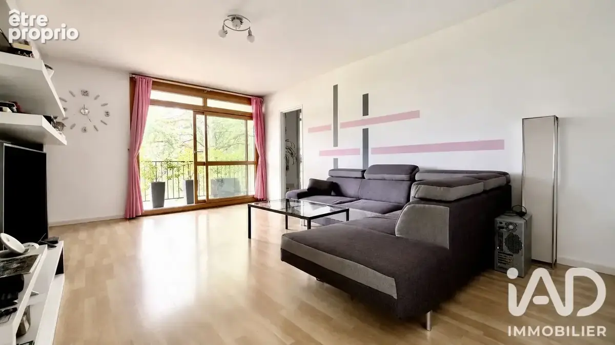 Photo 1 - Appartement à VELIZY-VILLACOUBLAY