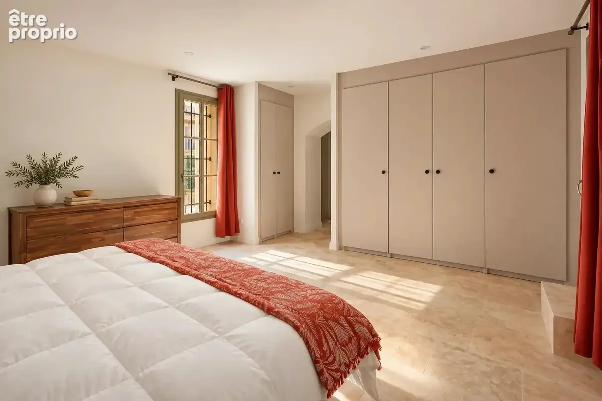 Appartement 2 pièces 66 m² à vendre à Uzes (30700) - photo 4