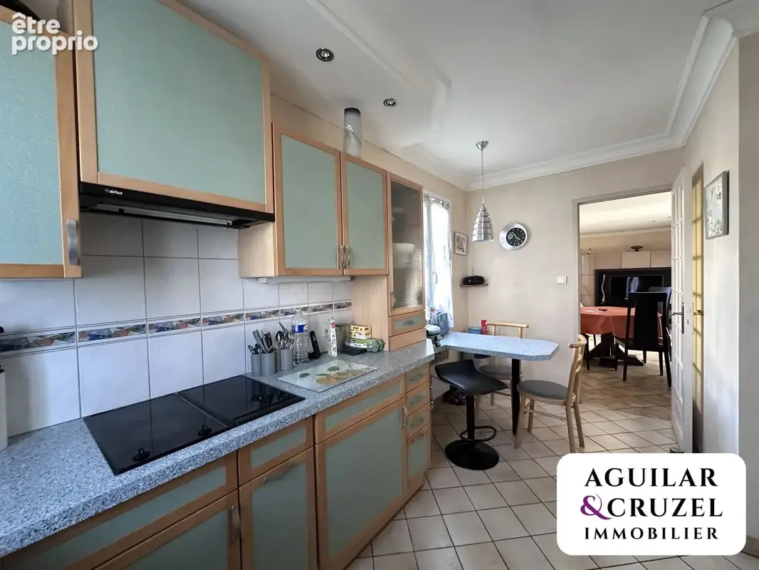 En exclusivité quartier de Gionne - photo 5