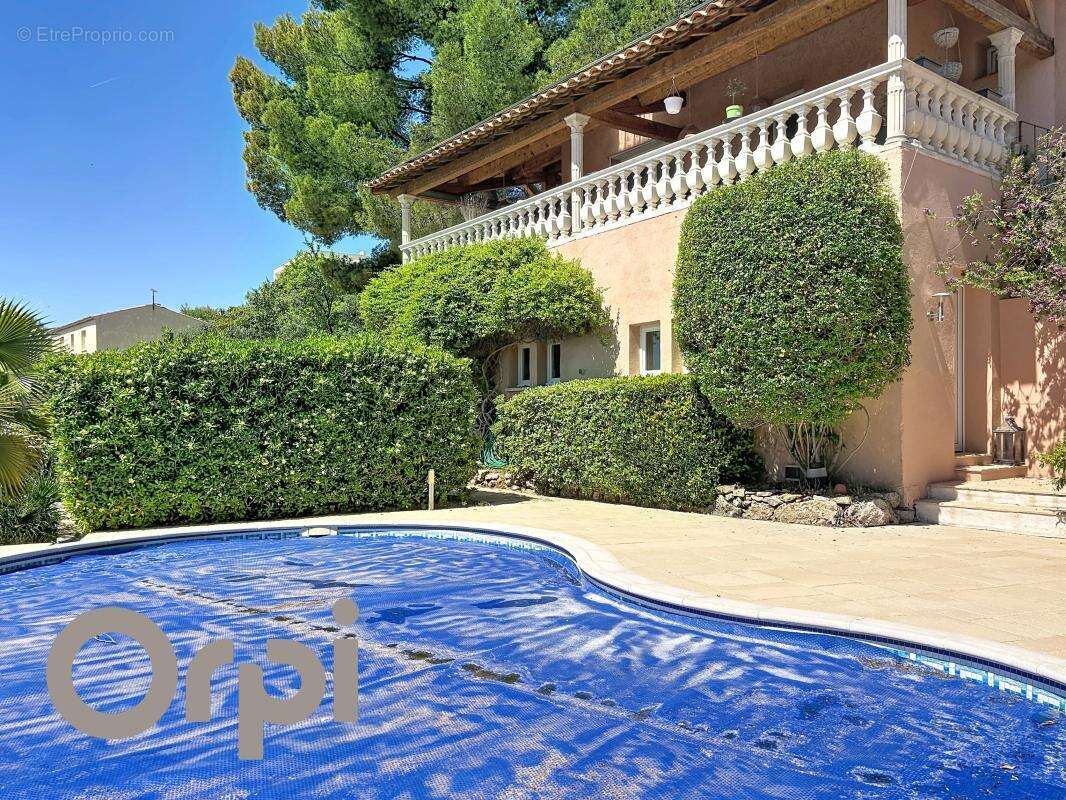 Maison de charme avec vue dominante, studio indépendant, piscine et garage - photo 25