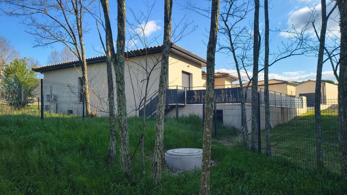 Maison à VALLON-PONT-D'ARC