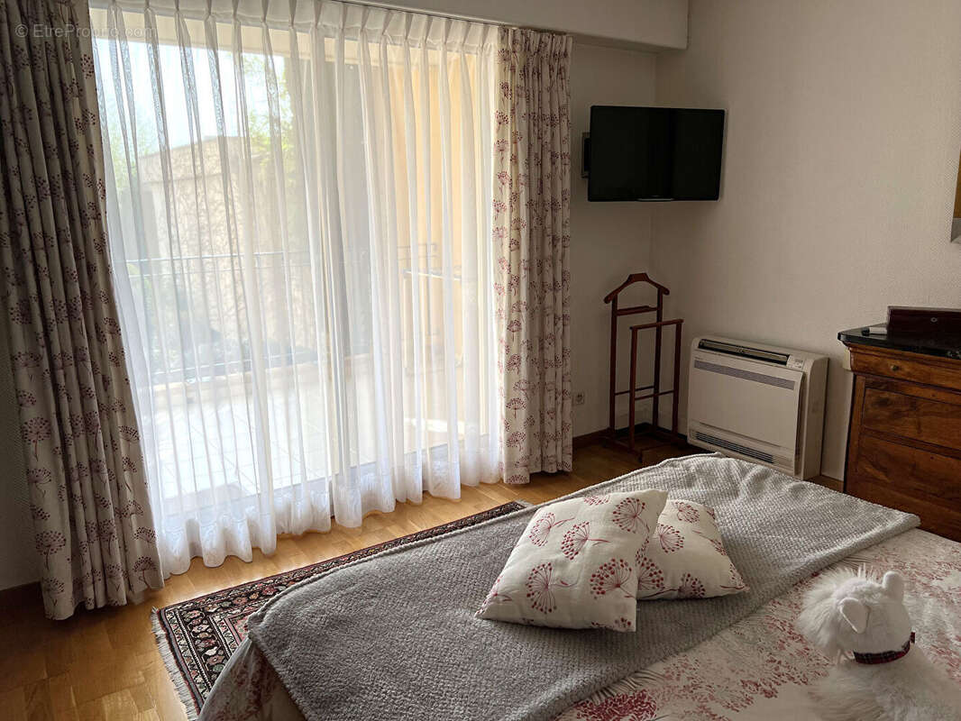 Appartement à VILLENEUVE-LES-AVIGNON