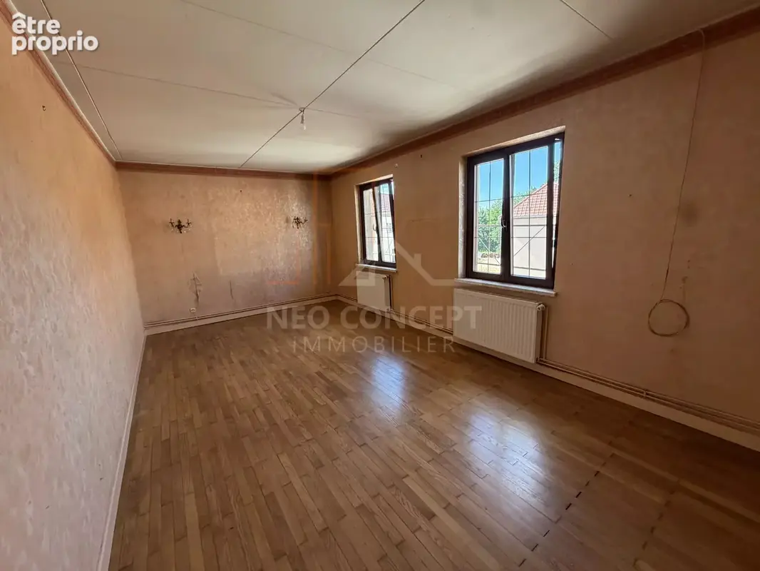 DONNENHEIM  Bien rare : 296 m² habitables + grange  Nombreuses possibilités d’exploitation - photo 12