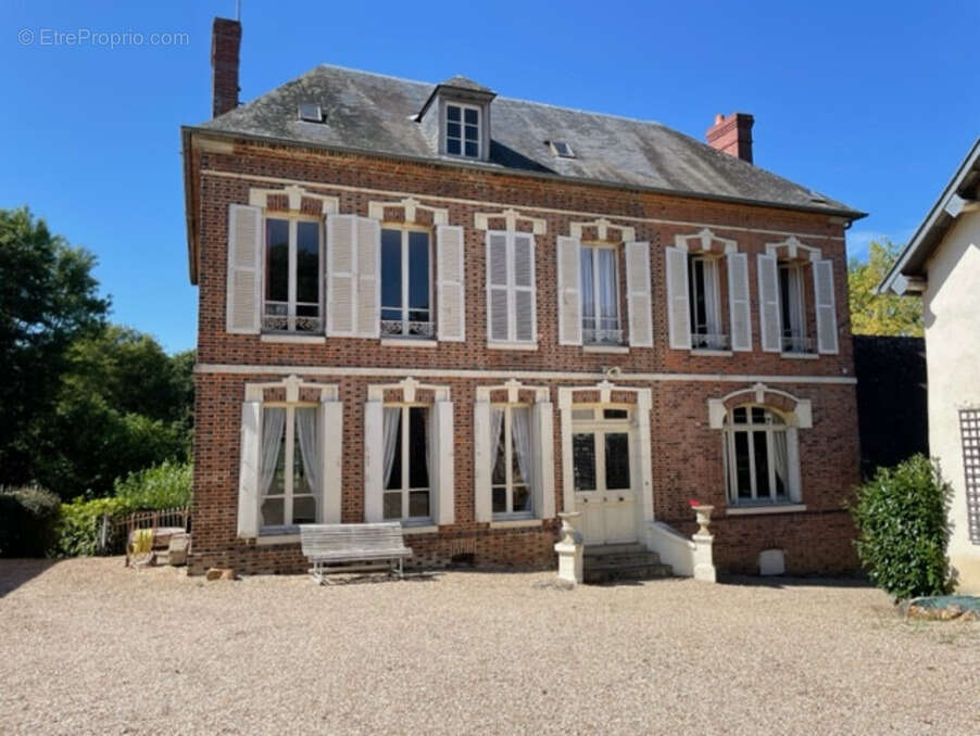 Maison à BERNAY