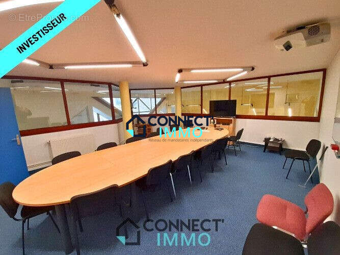 Appartement 601 m² à Gourin  - photo 4
