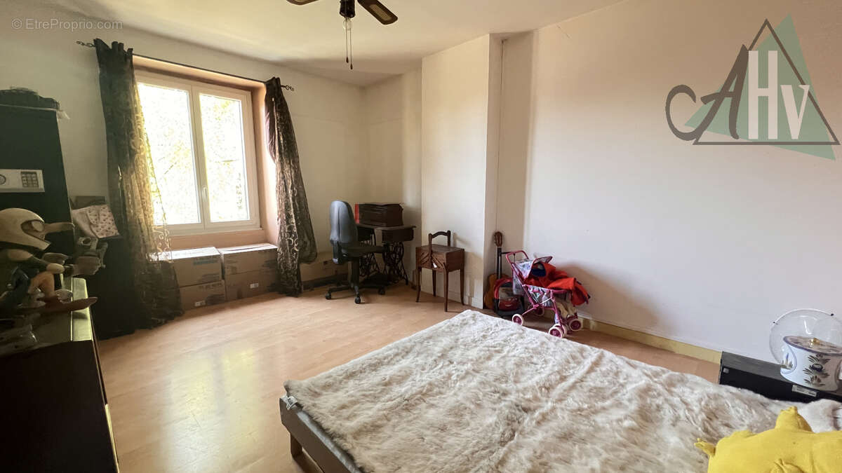 Maison à DONNEMARIE-DONTILLY
