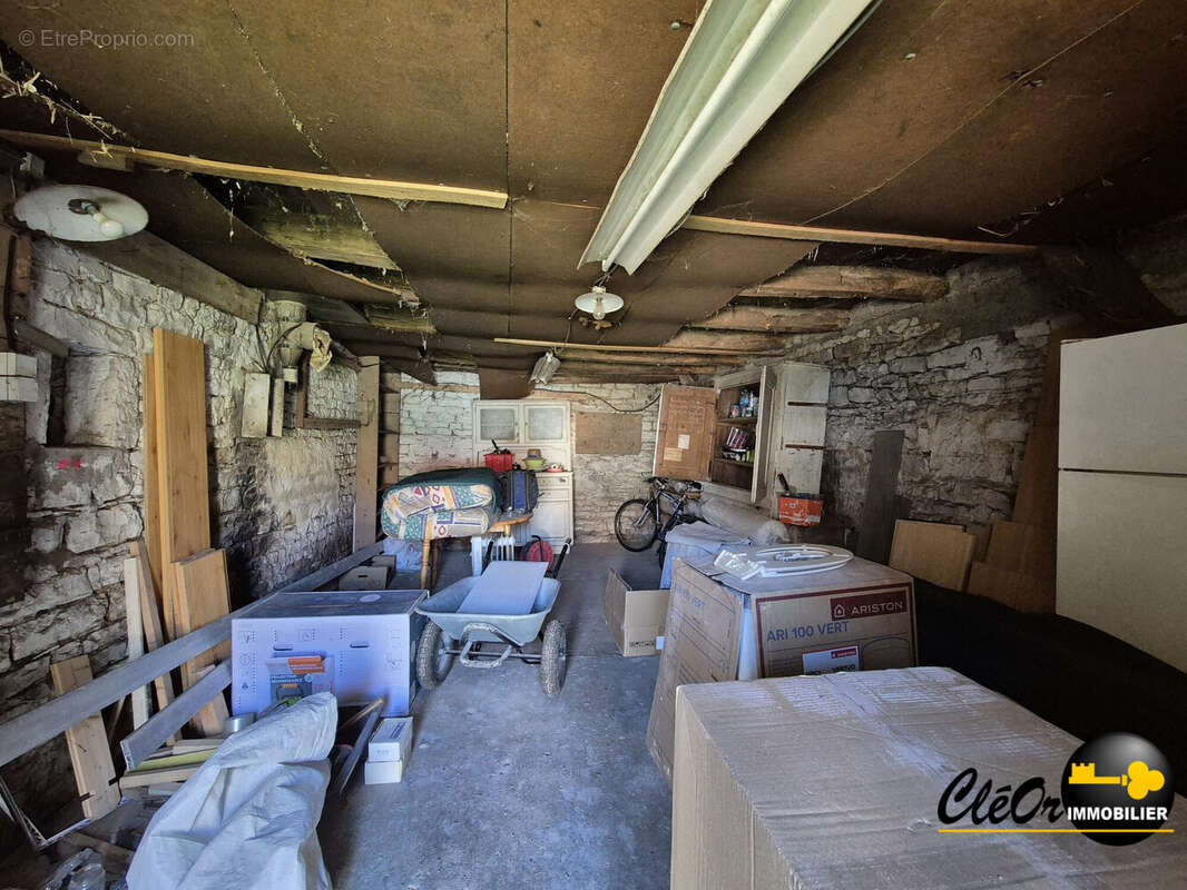 Appartement à SAINT-MARCEL