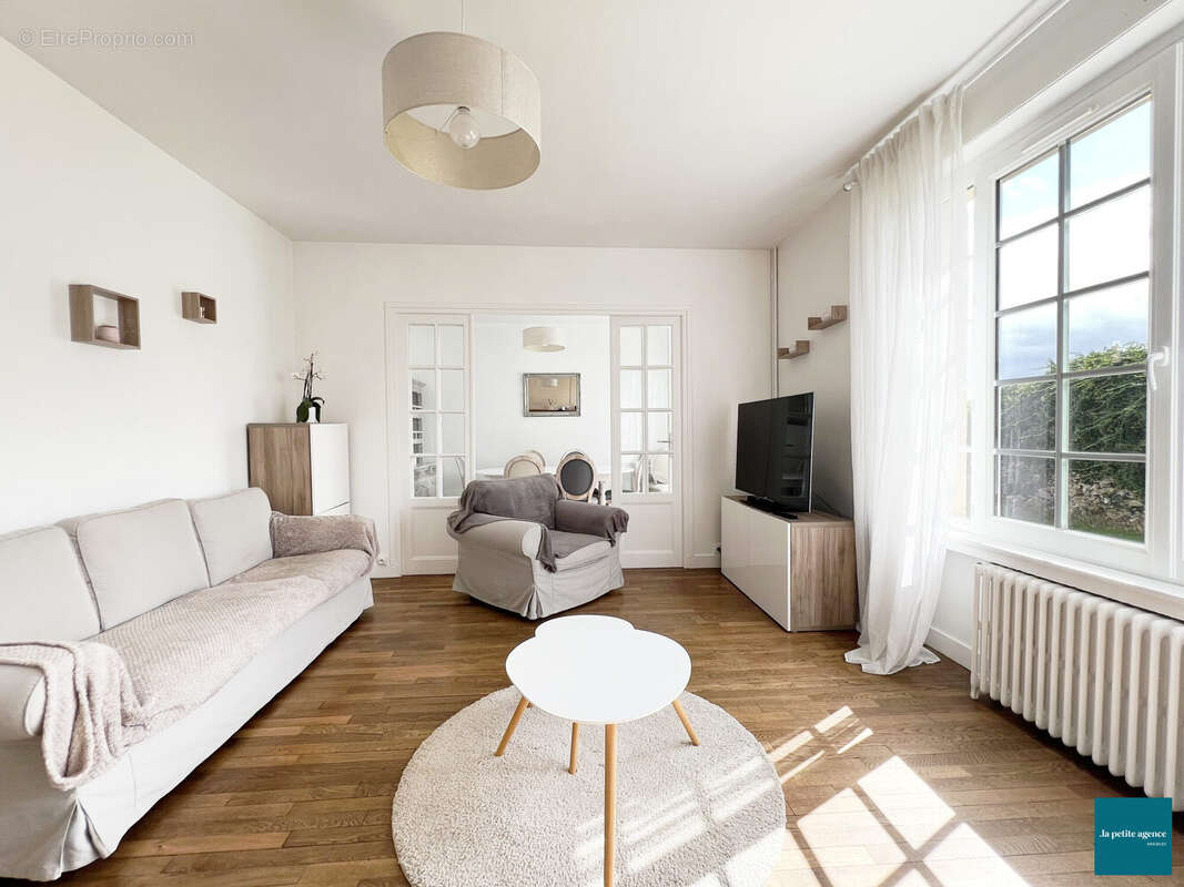 Maison à SAINT-SYLVAIN