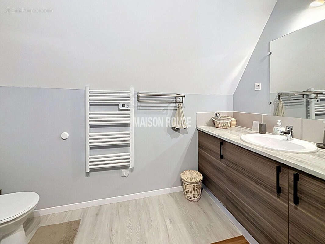 Longère rénovée 313 m²  6 chambres  4 suites parentales-calme-campagne-idéal gites - photo 14