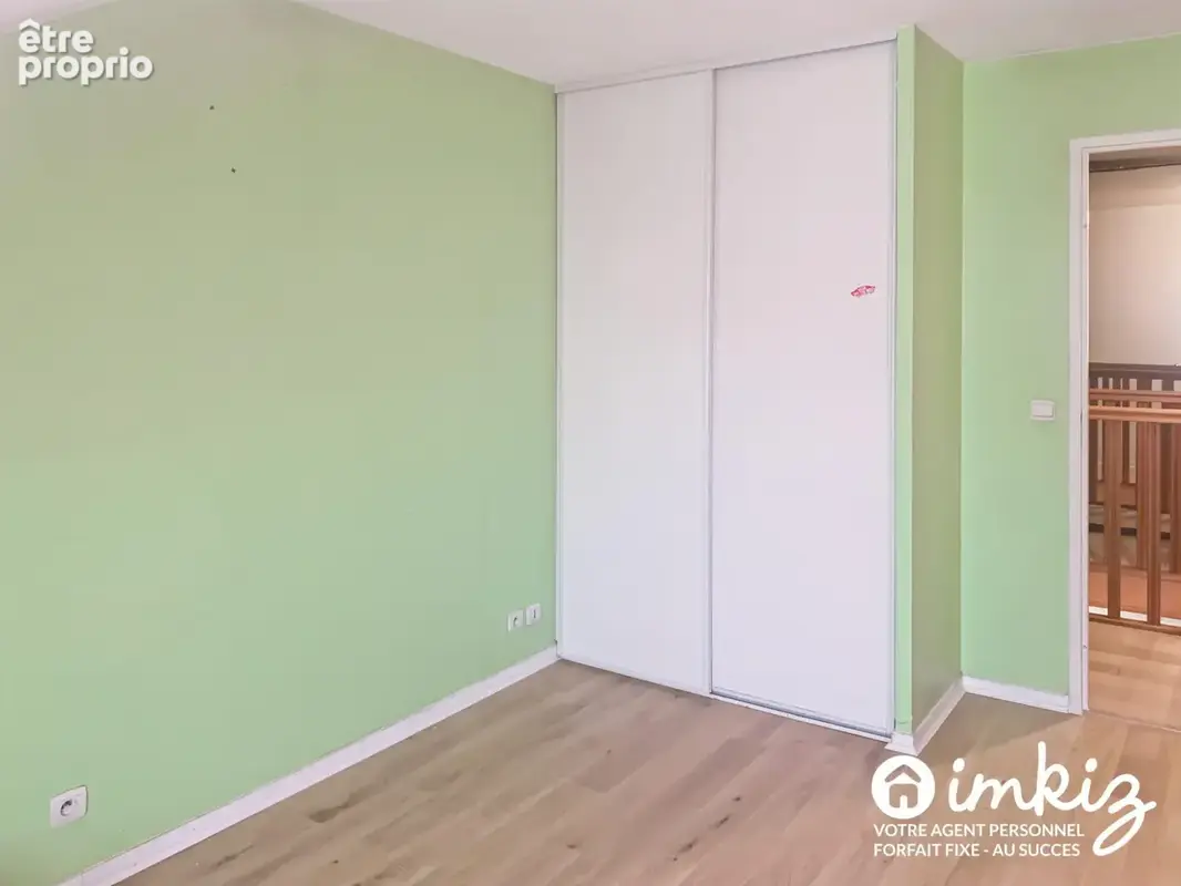 Émerainville Gare (7 min) – Duplex "Esprit Maison" - photo 9