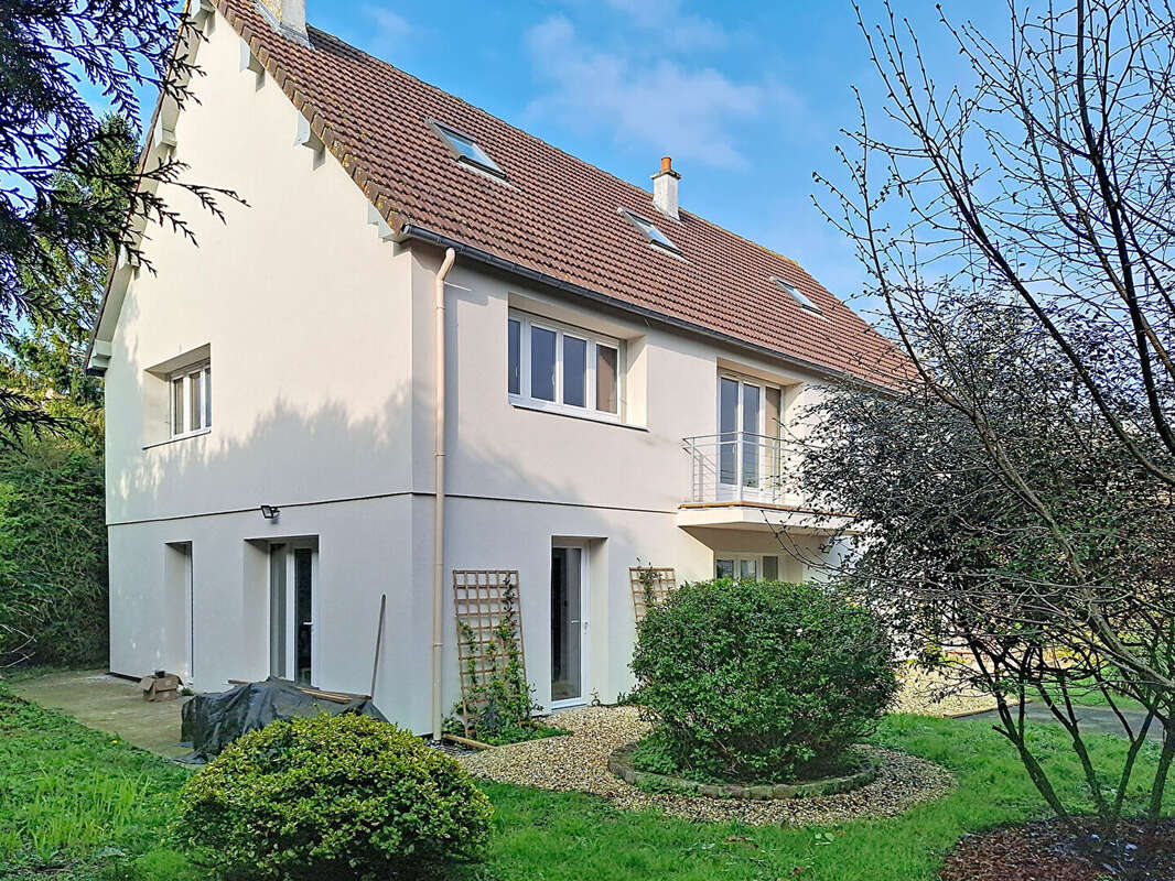 Maison à VARAVILLE