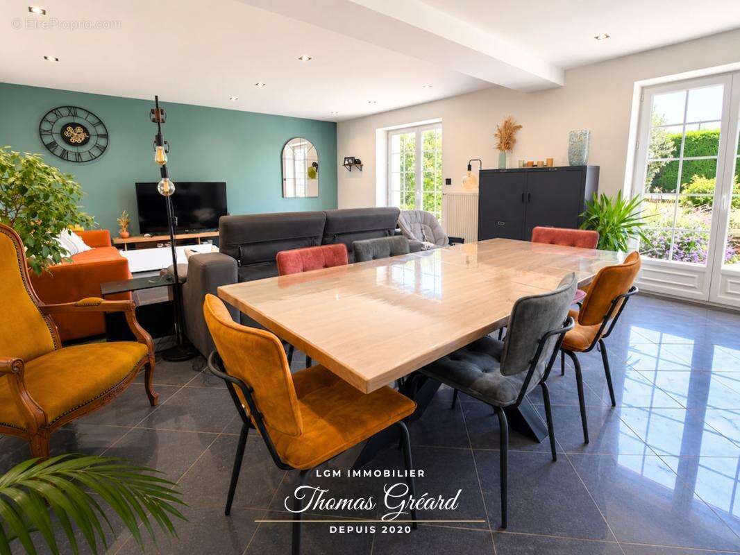 Longère rénovée 175 m² avec 4 chambres, grange et DPE B - Secteur Binas - 20 min de Châteaudun - photo 3