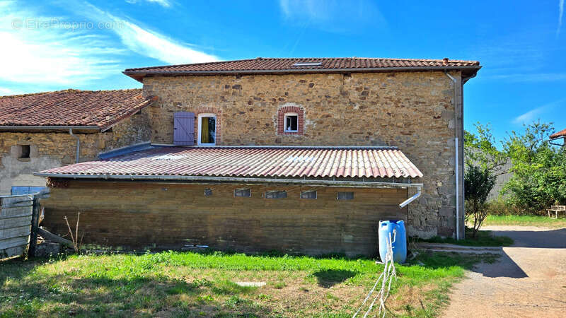 Maison à ORADOUR-SUR-GLANE