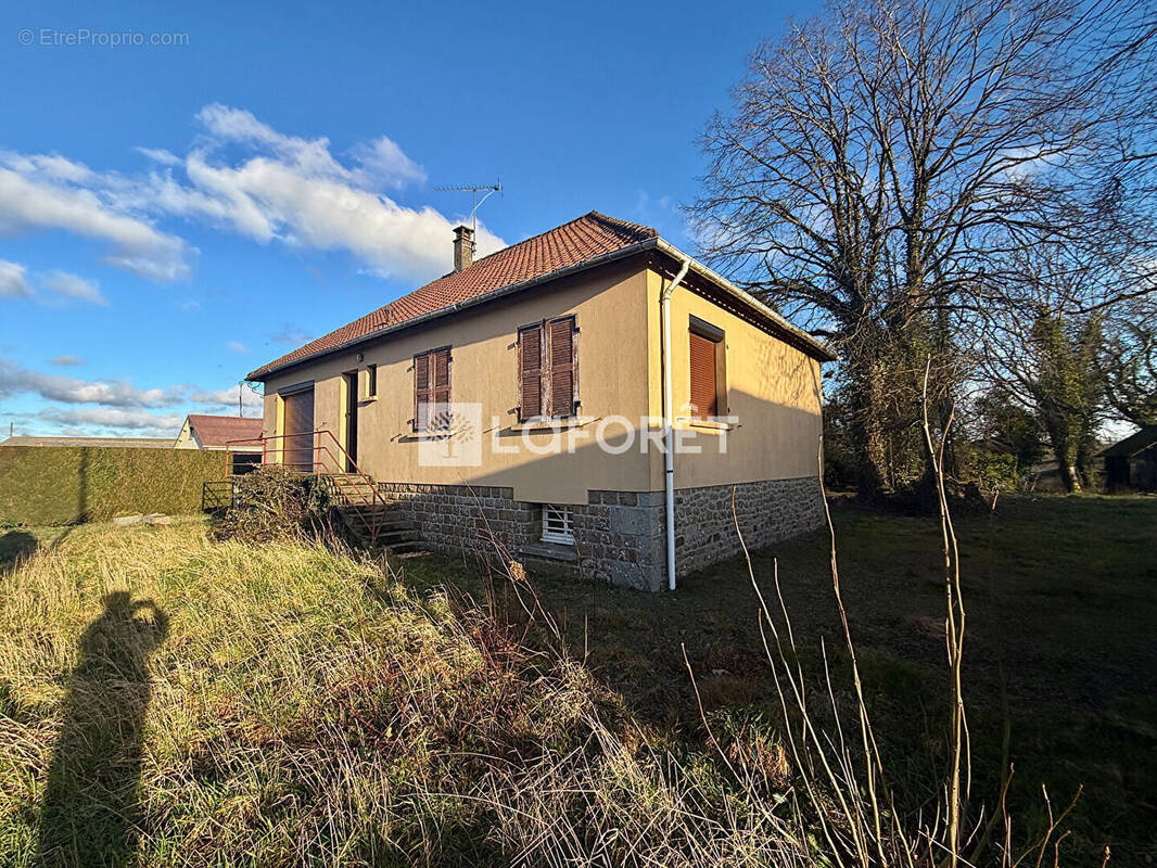 Maison à CHANU