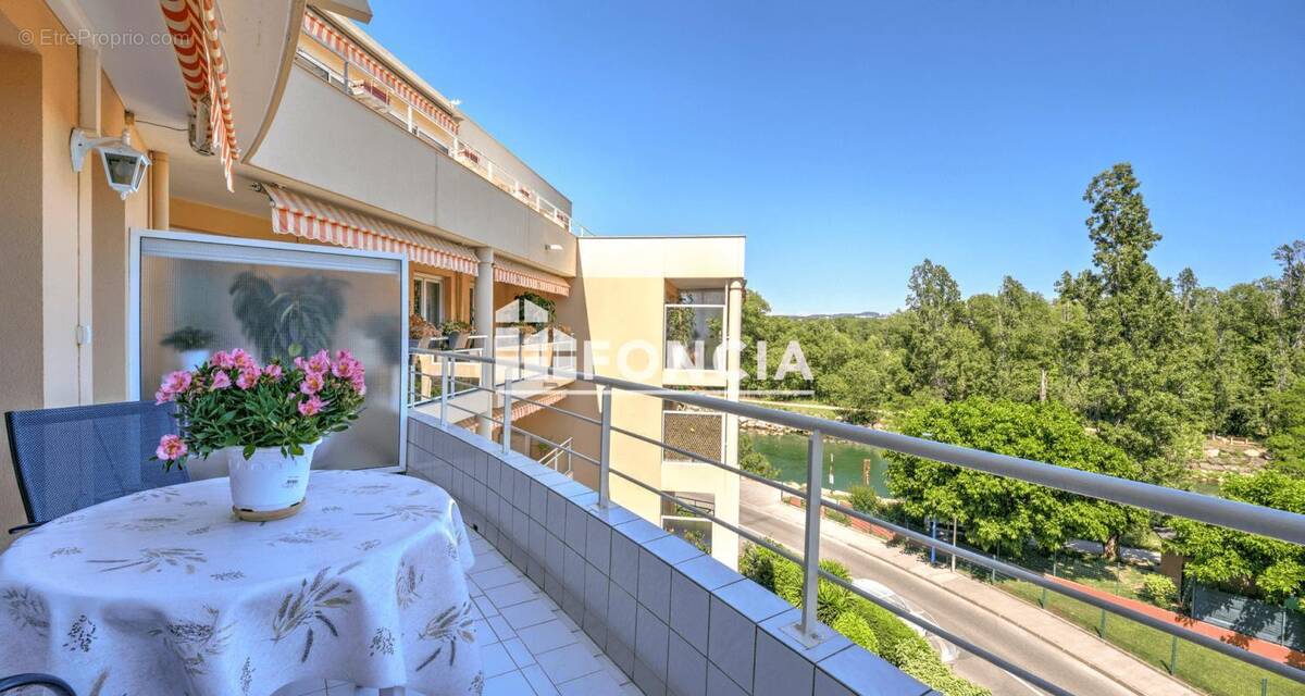 Appartement à MANDELIEU-LA-NAPOULE