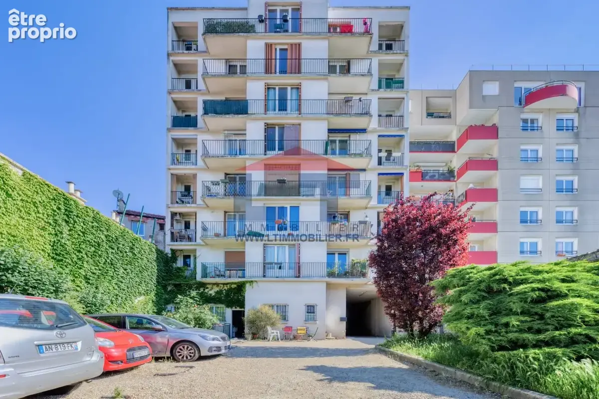 Appartement 3 pièces 71 m² à vendre à Montreuil (93100) - photo 4