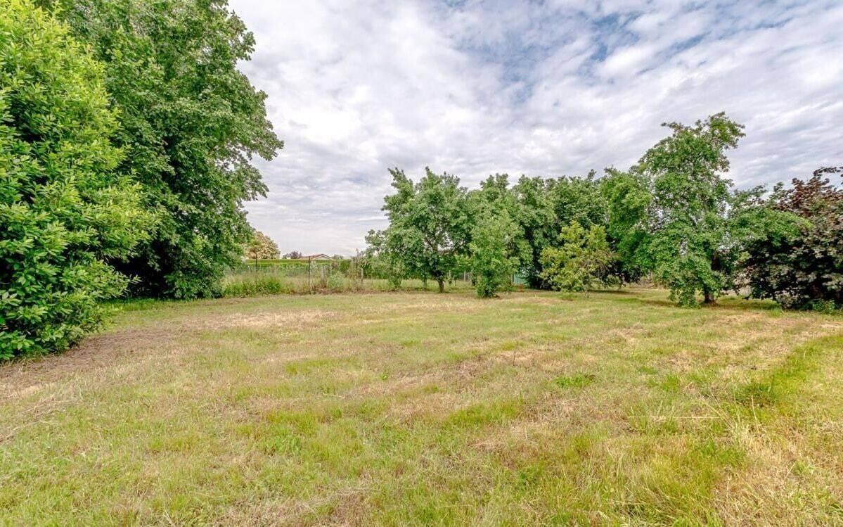 Terrain à LE PALAIS-SUR-VIENNE