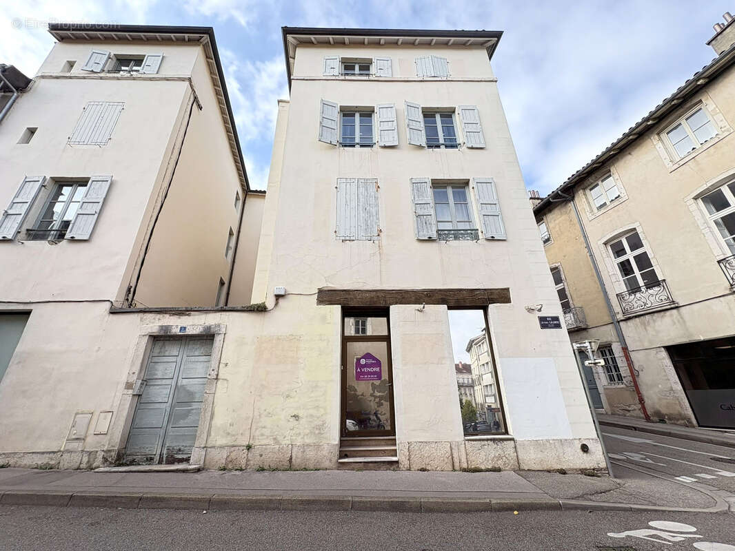 Commerce à BOURG-EN-BRESSE