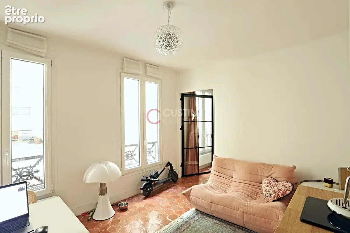 Paris 17 / 2 pieces/ refait  a neuf - photo 2